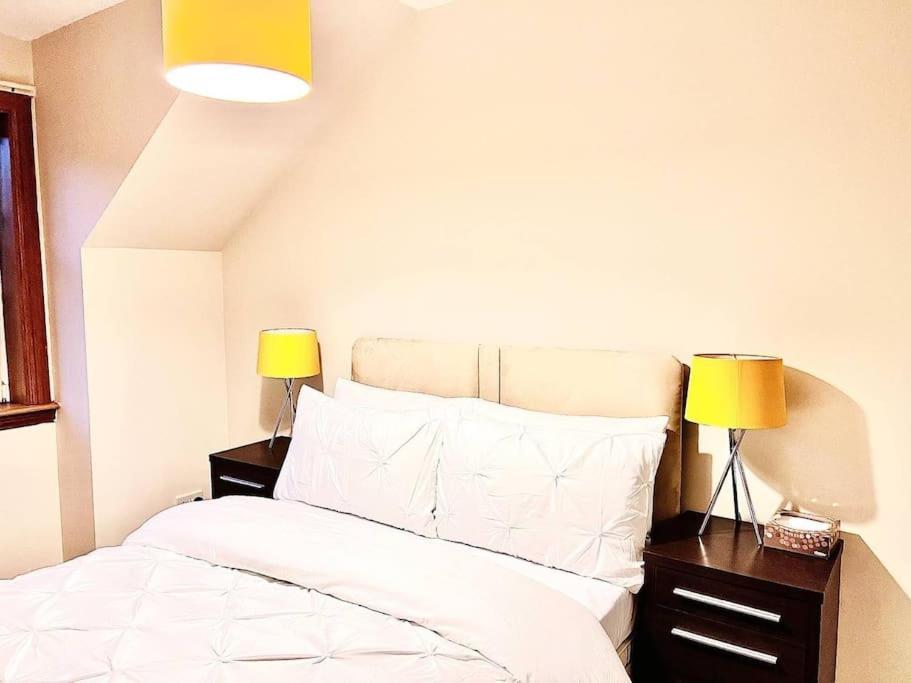 Crown House Two Bedroom Apartment Αμπερντήν Εξωτερικό φωτογραφία